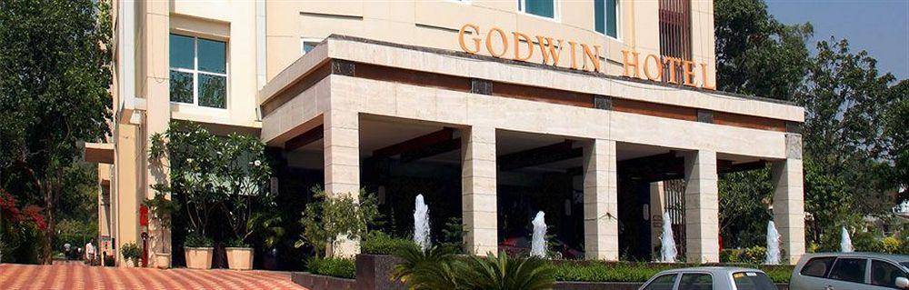 Godwin Hotel Haridwār Exterior photo