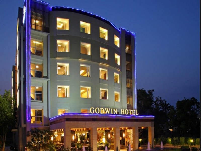 Godwin Hotel Haridwār Exterior photo